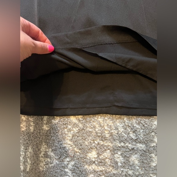 Banana Republic Elegant Black Sleeveless Dress with cowl neckline size 6 (E120) - Picture 14 of 16